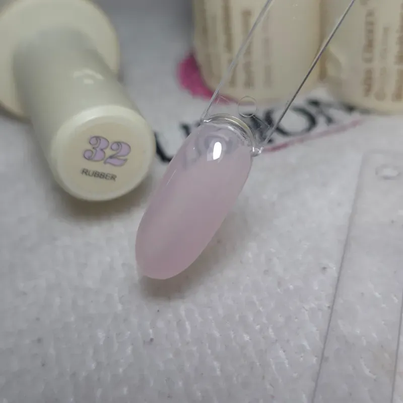 Base Multiuso Soft Strong #32 Miss Cherry