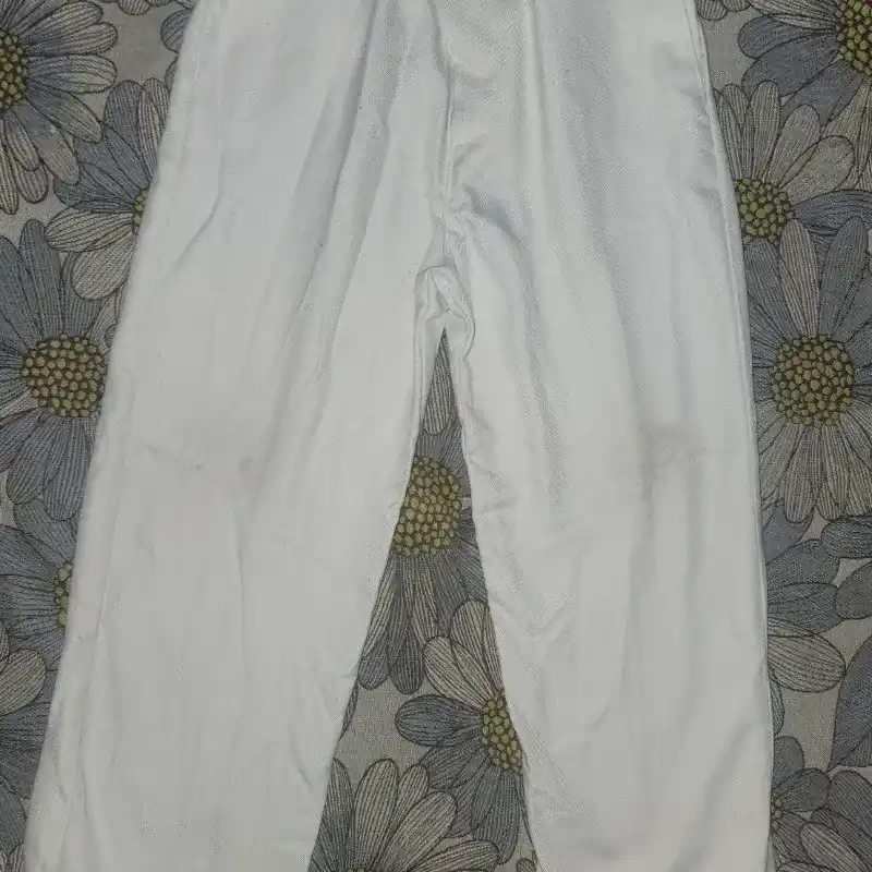 Pantalón talla 5/6