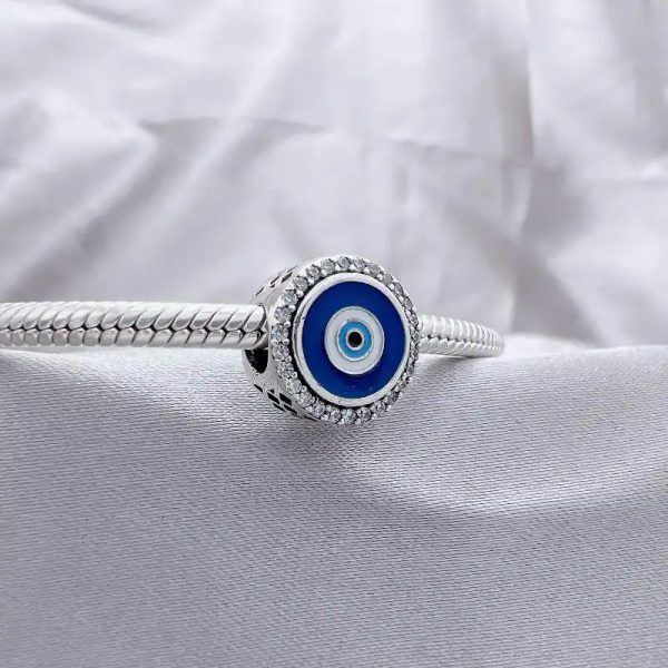Charm Ojo turco
