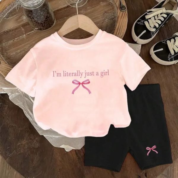 Conjunto rosa y negro