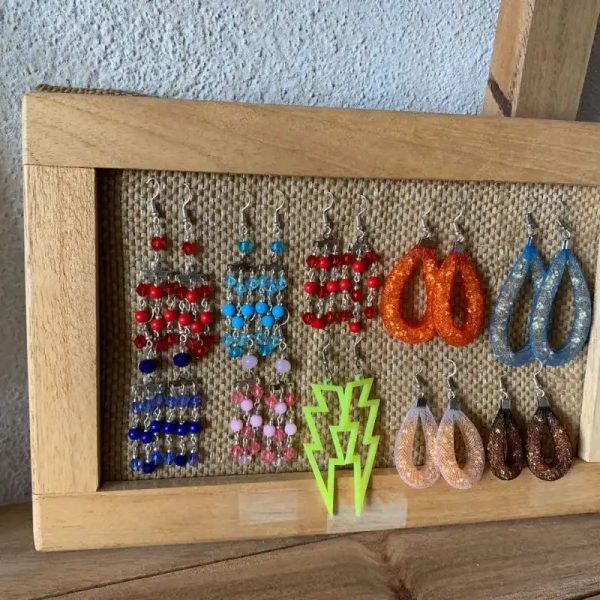 Aretes