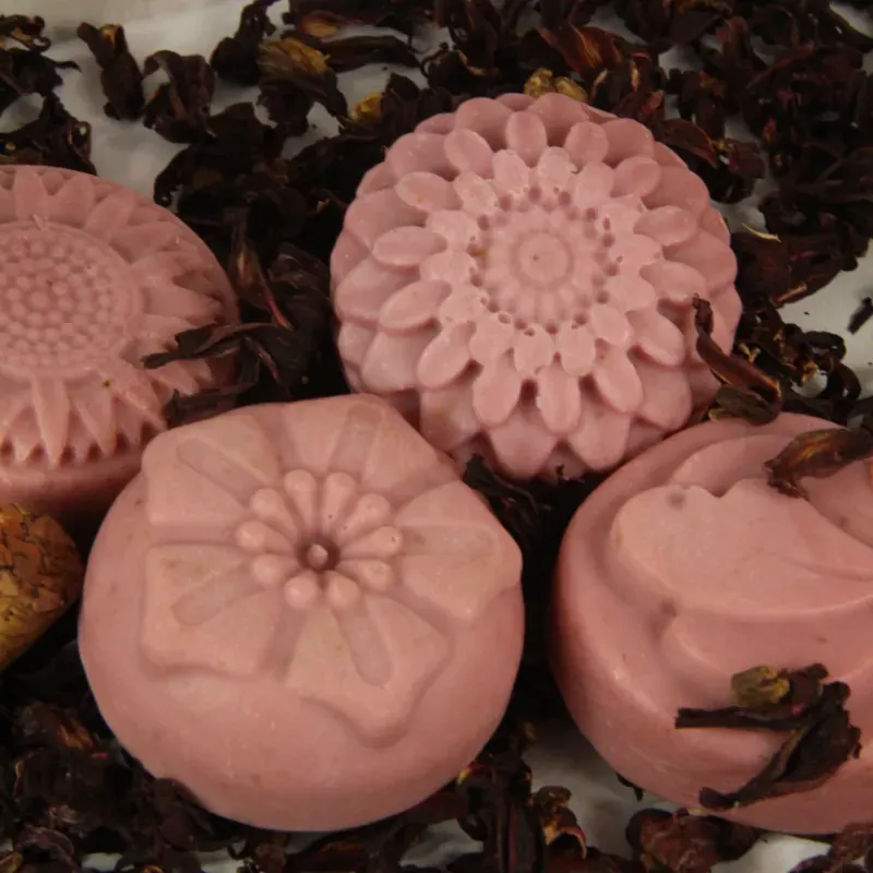 Jabón flor de jamaica y vino tinto 100g