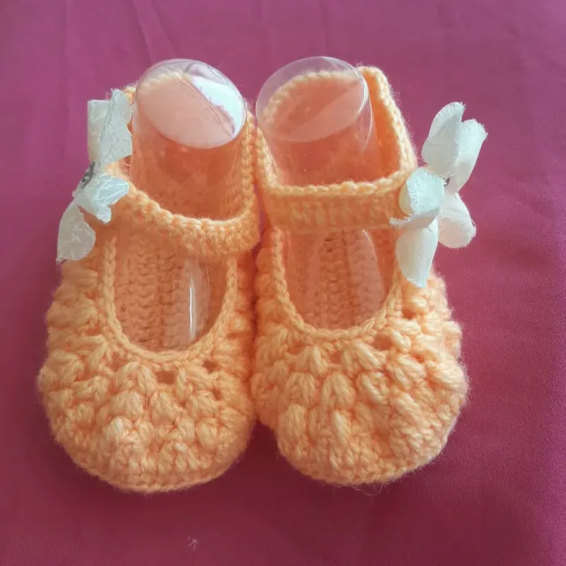 Zapaticos tejidos para Bebé