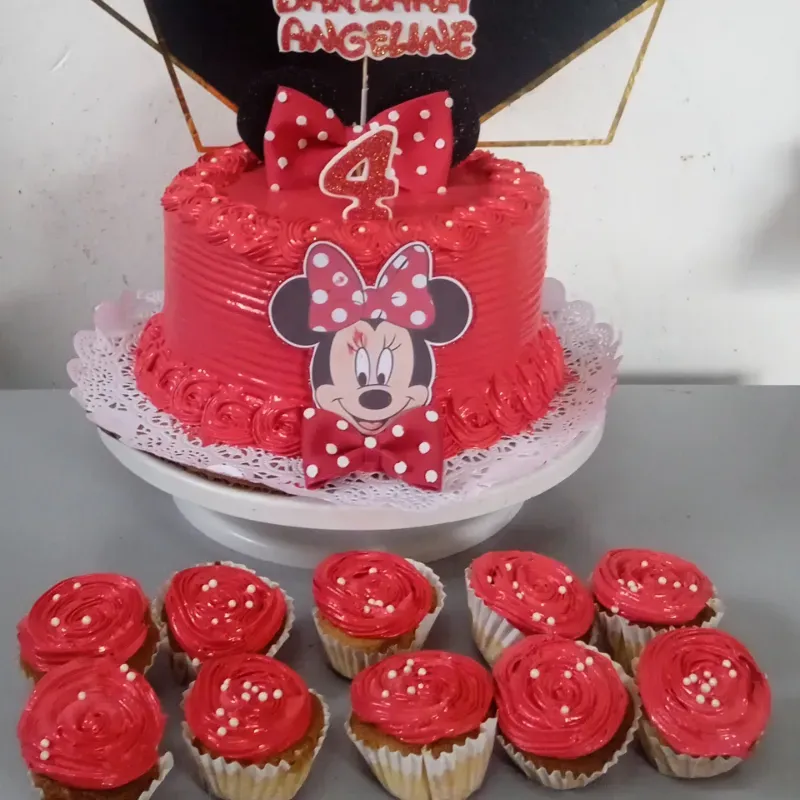 Cake temática minnie