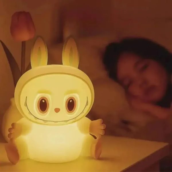 Luz intercambiable. ¡Luz nocturna Labubu, la nueva tendencia!