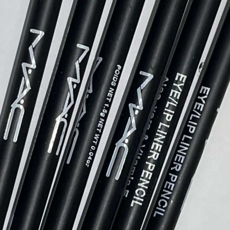 Lápices negros delineadores M.A.C