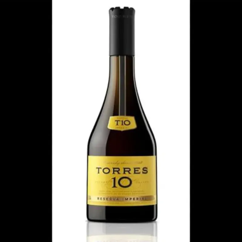 Trago de Brandy Torres 10