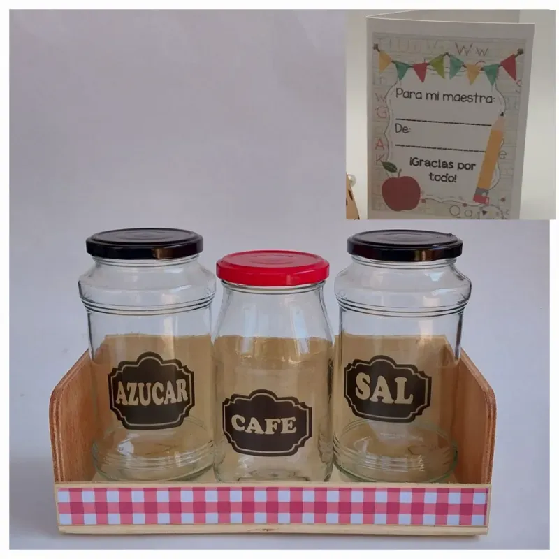 Cajita + pomos + postal