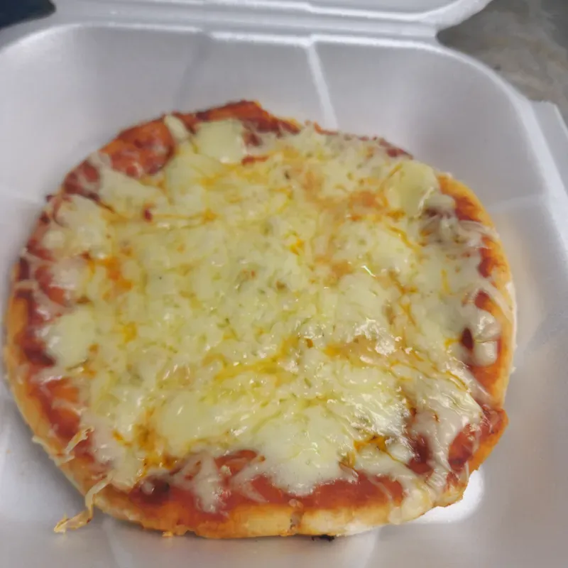 FAST ‍♂️ Pizza  con Queso  Gouda