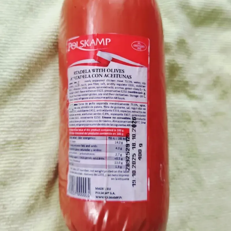 Mortadella con Aceitunas