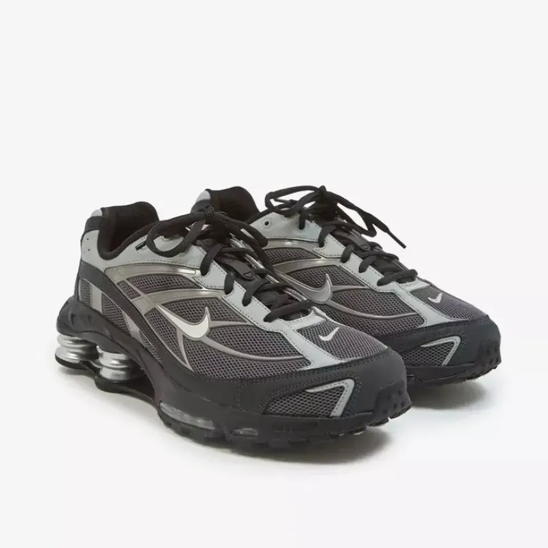 Nike Shox 4 Muelles Gris y Negras