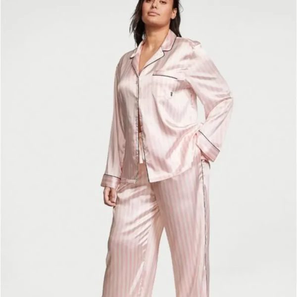 Victoria's Secret Pijama de satén mangas largas y pantalón.
