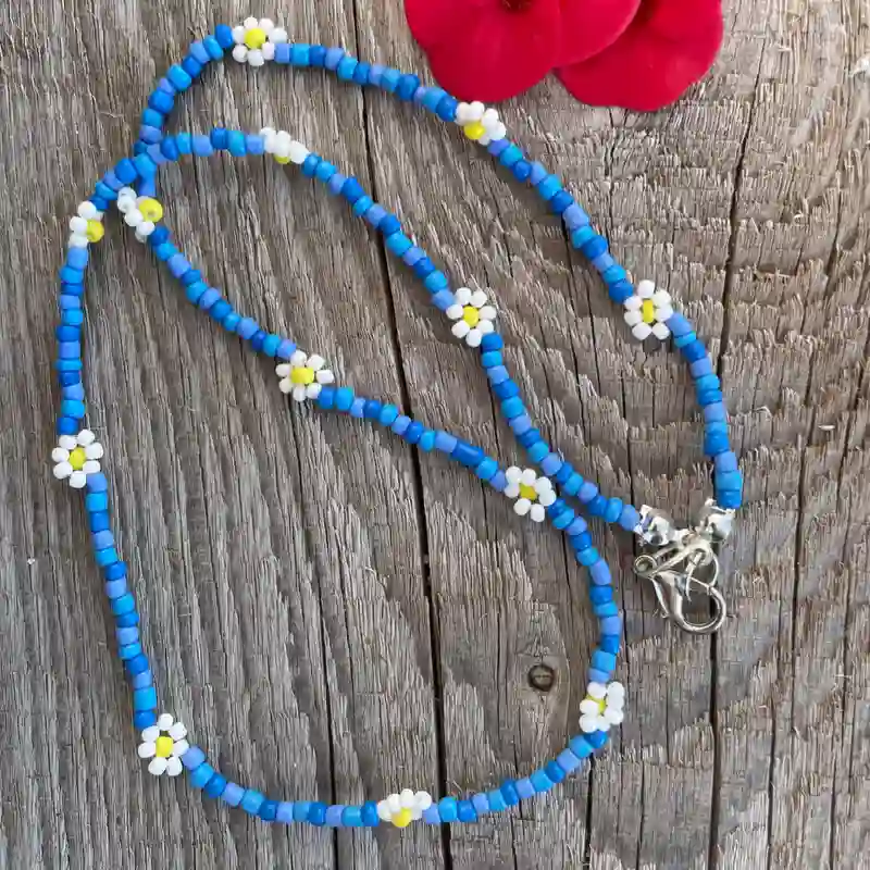 Collar de flores