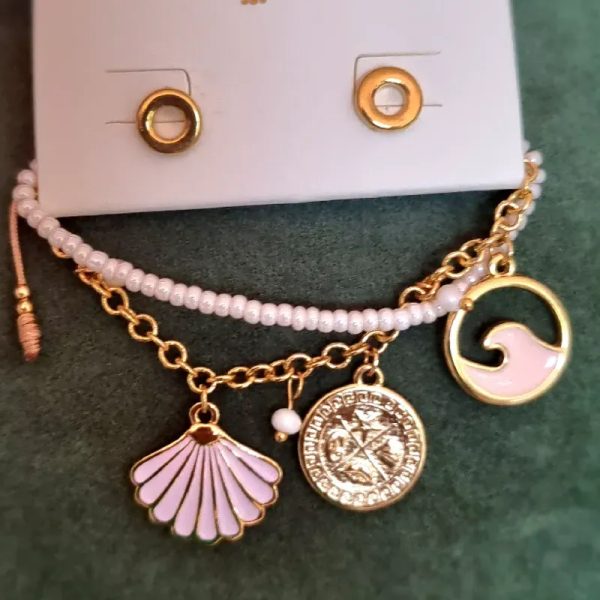 Set de pulseras dijes marinos +aretes