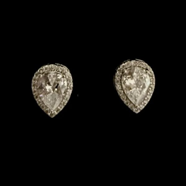 Aretes 329