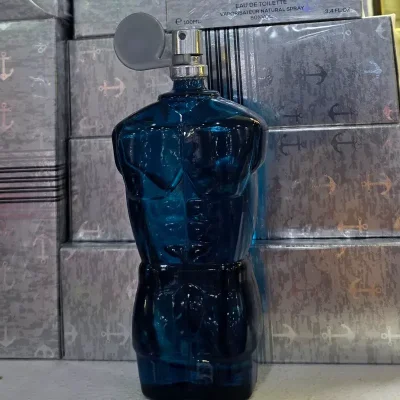 D' Homme (gama media)