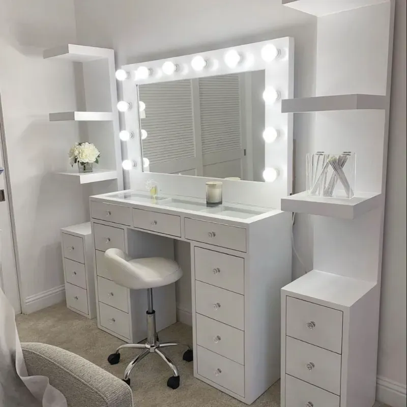 Gabeteros y Cómodas 16