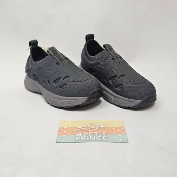 Tenis gris ZARA