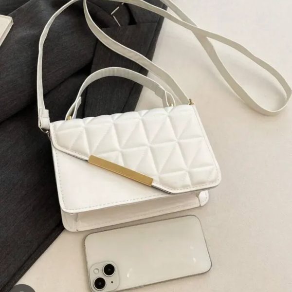 Cartera blanca