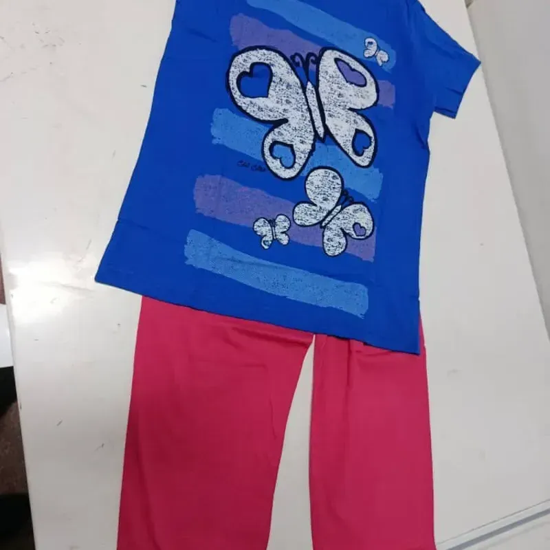 Juego de blusa y licra