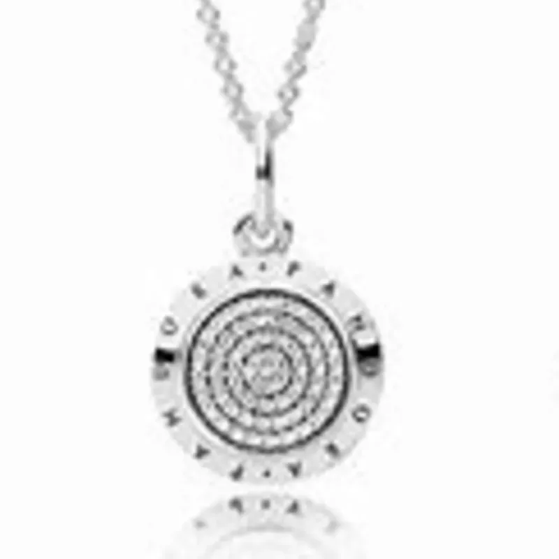 Cadena con dije PANDORA CLASICO