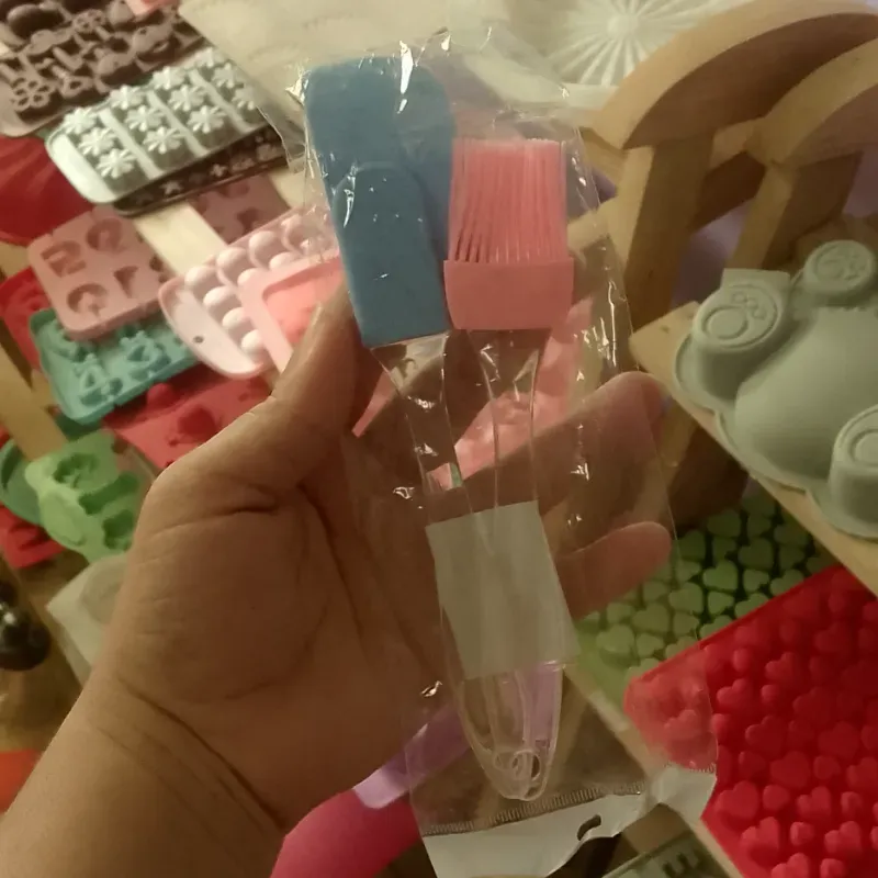 Juego de miserable con brocha pequeña