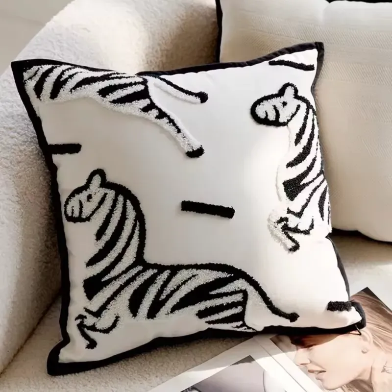 Cojín Zebra en Blanco y negro