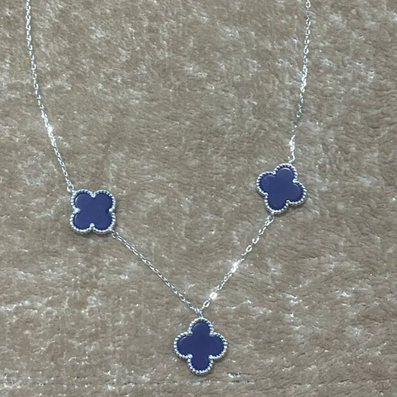 Cadena azul Van Cleef Plata de Ley S925