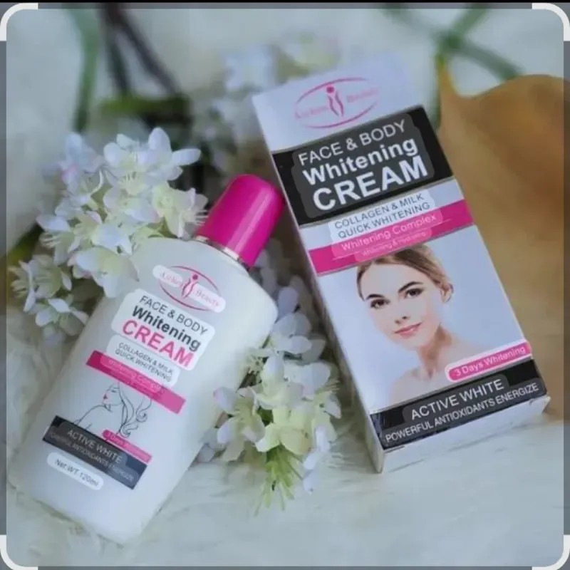 Crema aclarante de leche y colágeno