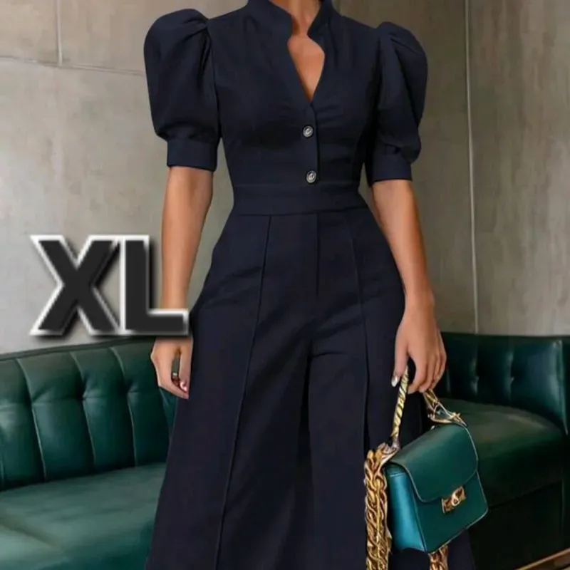 Mono de Pierna Ancha con Cuello V