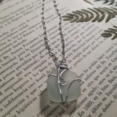 Collar de piedra marina 4