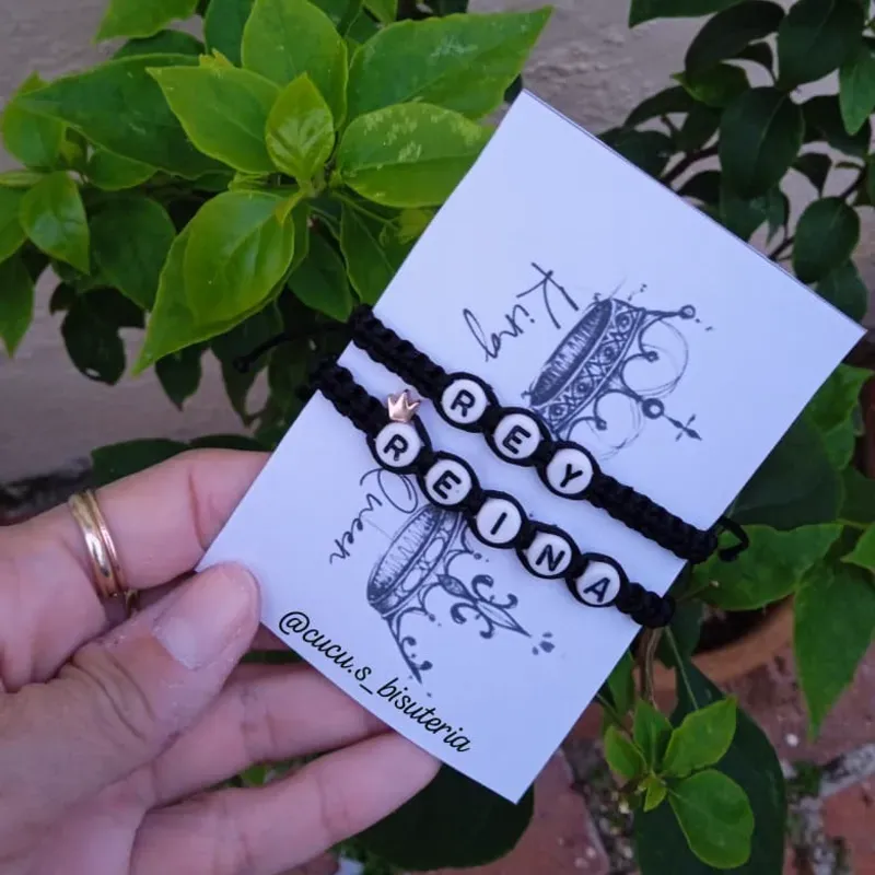 Set de pulseras para compartir