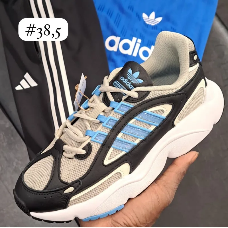 Adidas #38,5