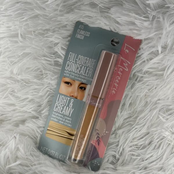 Corrector de ojeras