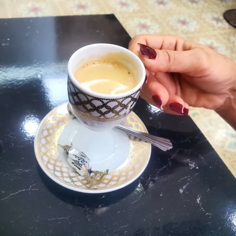 Cortesía de Bienvenida