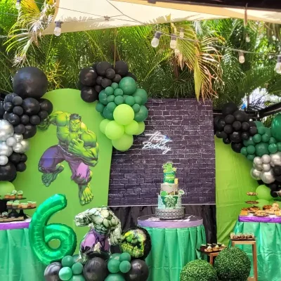 Decoración temática Hulk