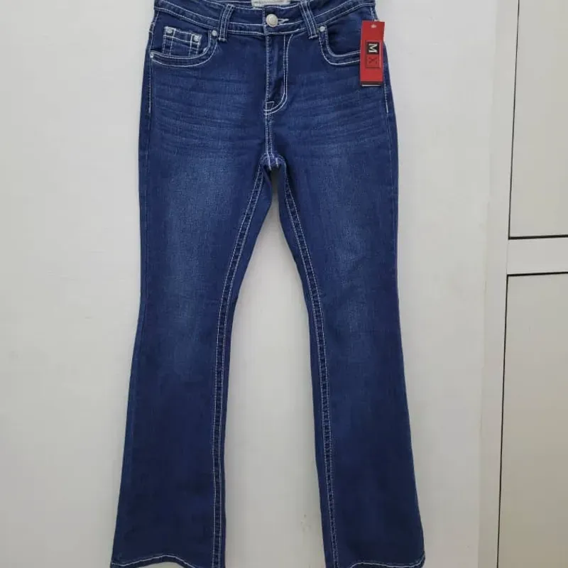 Jeans acampanado