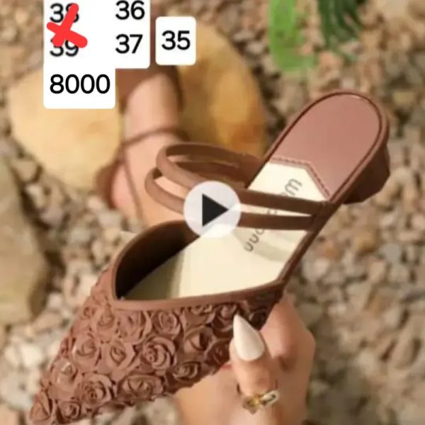 Zapatos engomados