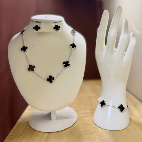 Conjunto Van Cleef negro