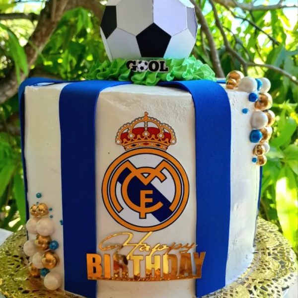 Pastel de 4 capas