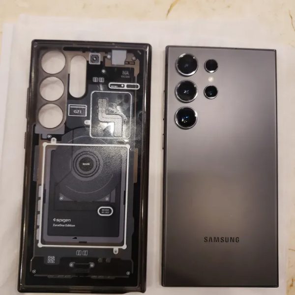 Samsung S24 Ultra de 12 GB RAM con 256 GB.