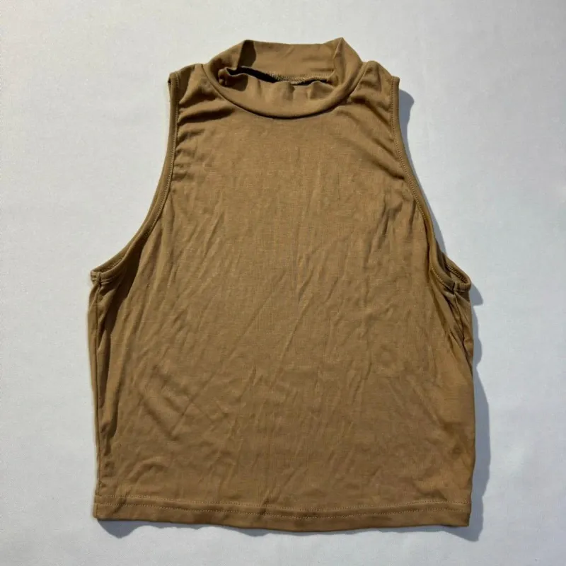 Top Básico Cuello Halter Beige