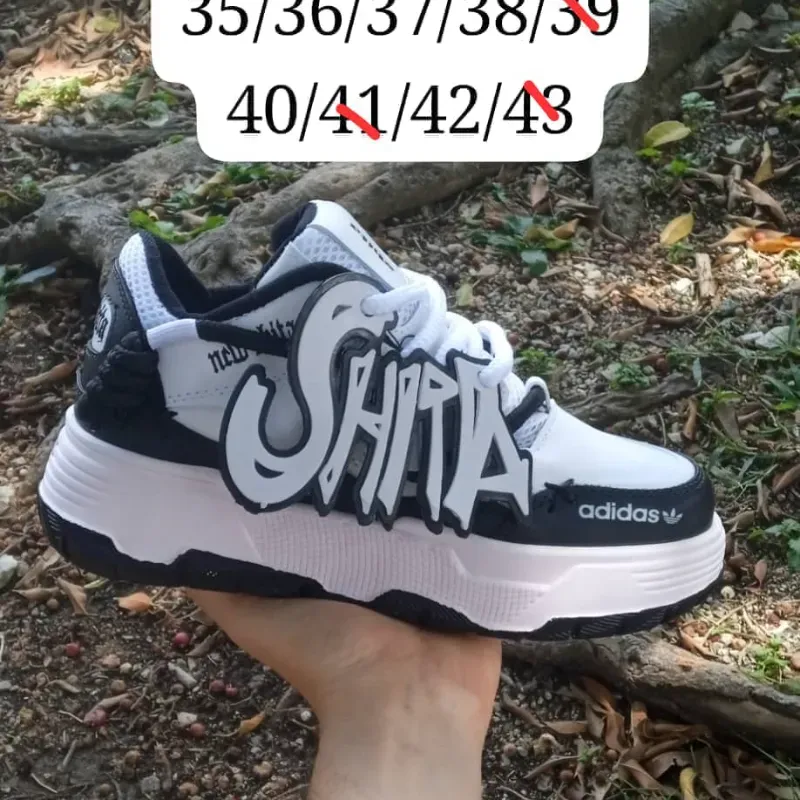 Adidas New Shita blanco y negro