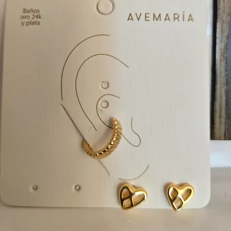 Set X2 Aretes Corazón Textura Gold