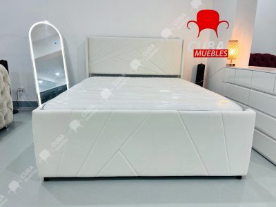 Cama Tamaño Queen, Cama Plataforma Tapizada en Terciopelo