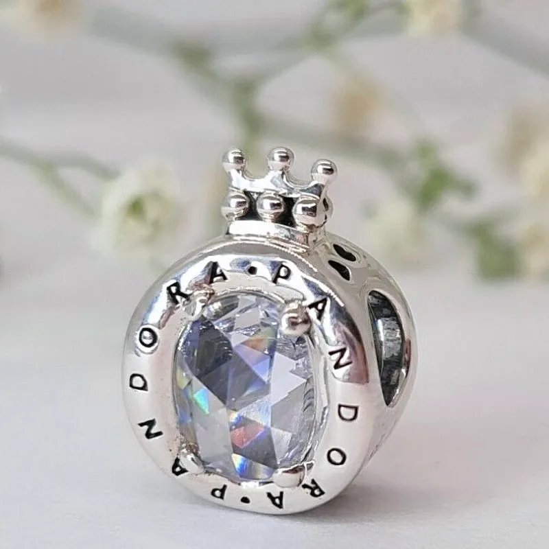 Charm corona clásica Pandora