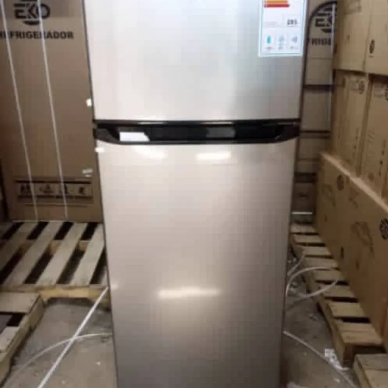 Refrigerador EKO 8.1 Pies