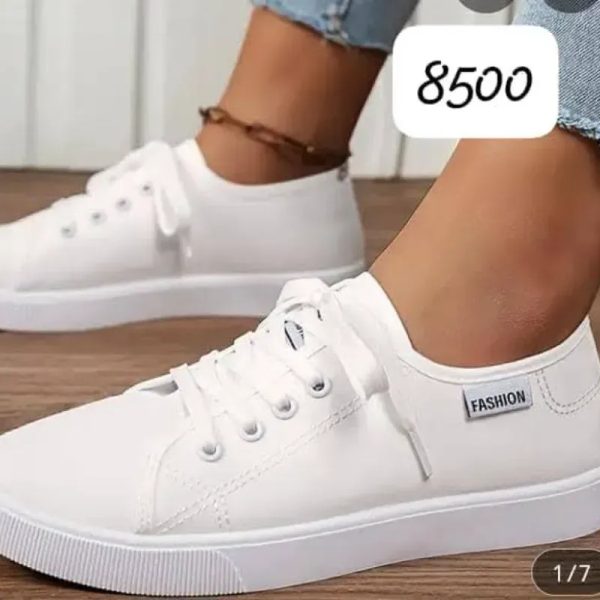 Tenis