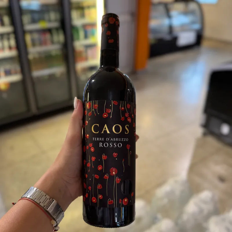 Vino tinto Caos