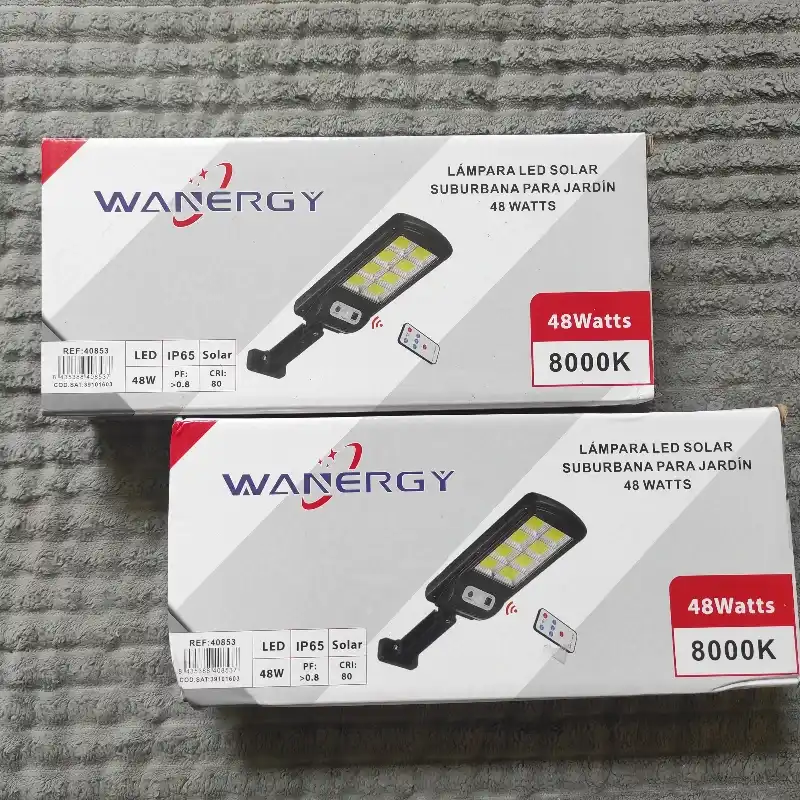 Lámparas Led recargables y con panel solar